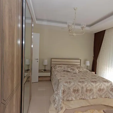 Paradise Town Beltania Μπέλεκ